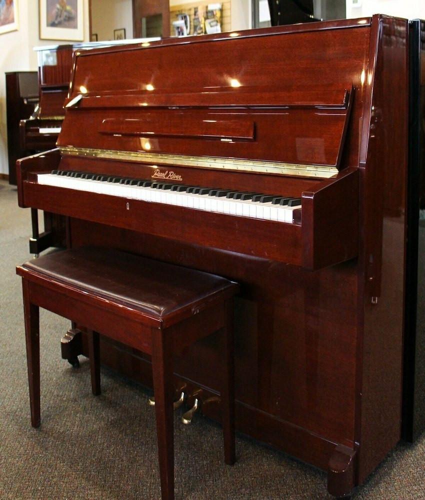 Pearl River Upright Piano UP108D2 Mahogany