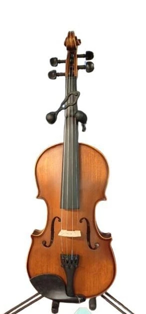 Chateau Violin C28-VL51 4/4 Solid Maple W/Few Flame